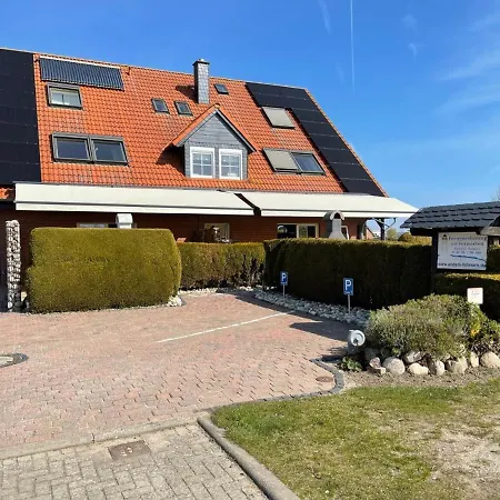 10 Anders 1 * Burg auf Fehmarn