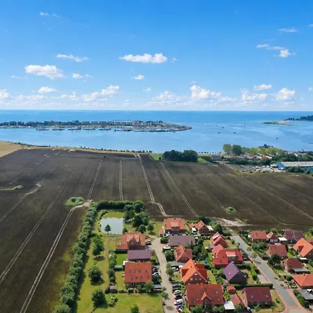 10 Anders 1 * Burg auf Fehmarn